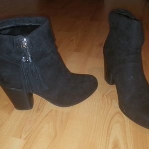 Jessica Simpson booties